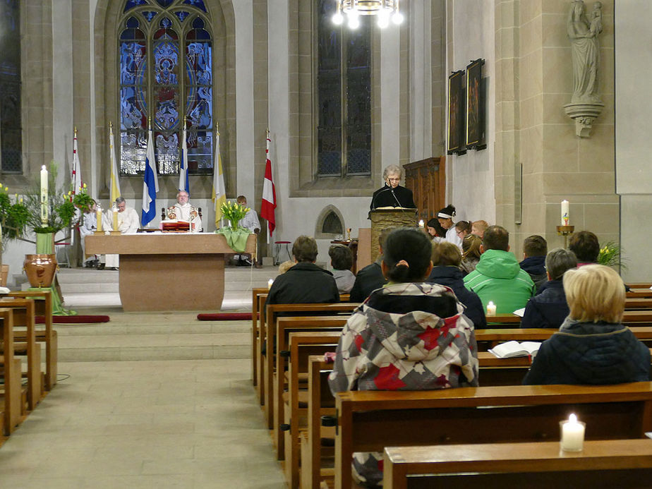 Lumen Christi - Auferstehungsmesse in St. Crescentius (Foto: Karl-Franz Thiede)